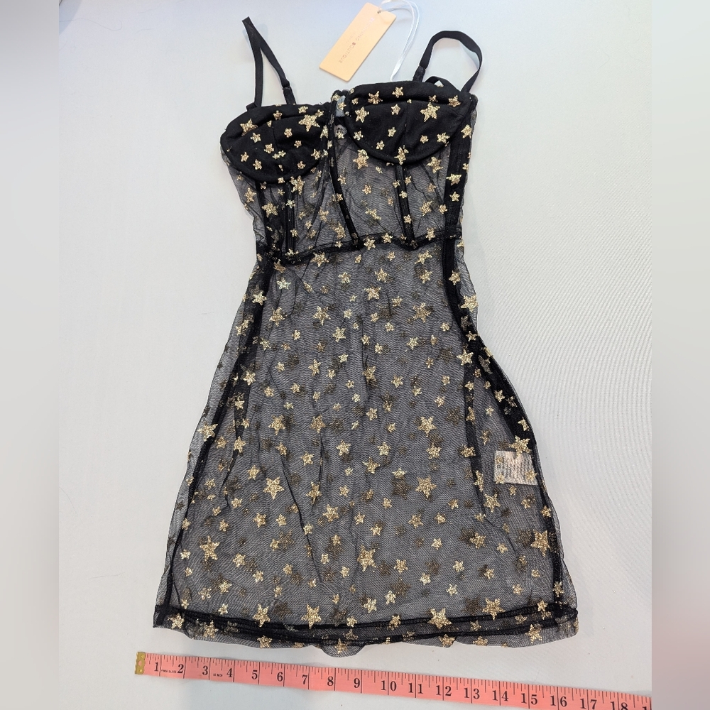 Beginning Boutique Lumier underwire mesh dress